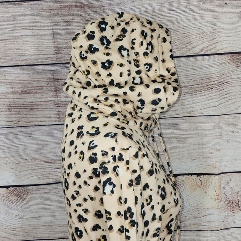 NWT Love Fire Animal Print‎ Sweatshirt Size X-Small - Picture 12 of 16